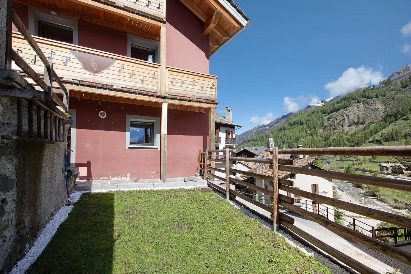 Maison De La Musique Cogne Exterior photo